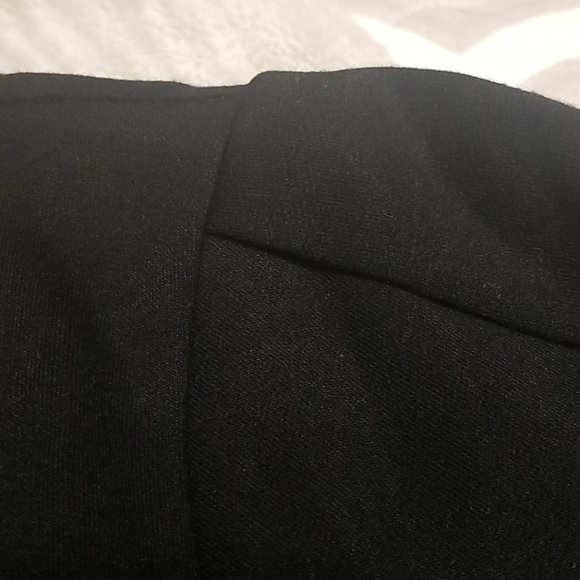 Banana Republic puff sleeve sweatshirt - Picture 3 of 5